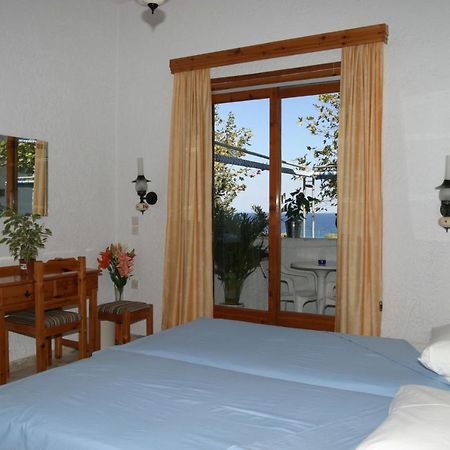 Kedros Hotel Samos Island Buitenkant foto