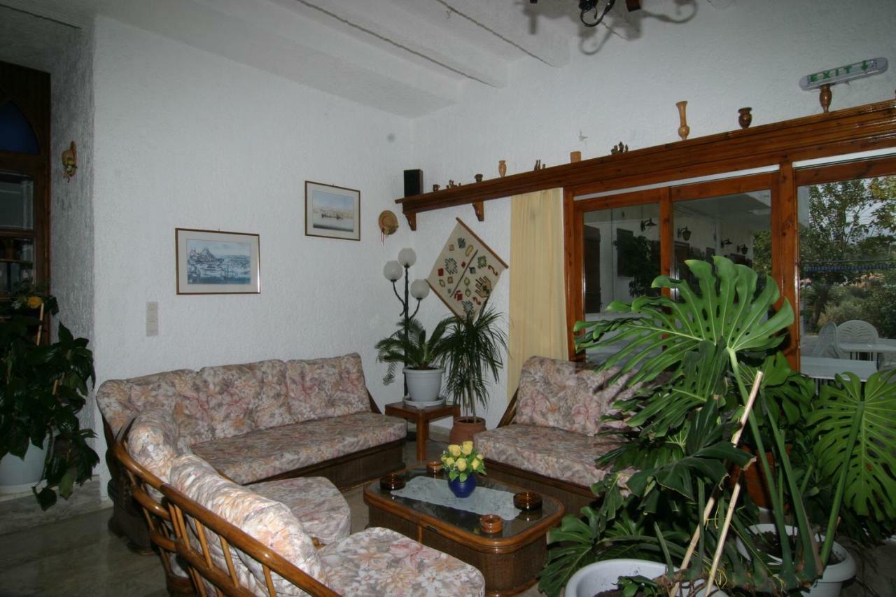 Kedros Hotel Samos Island Buitenkant foto